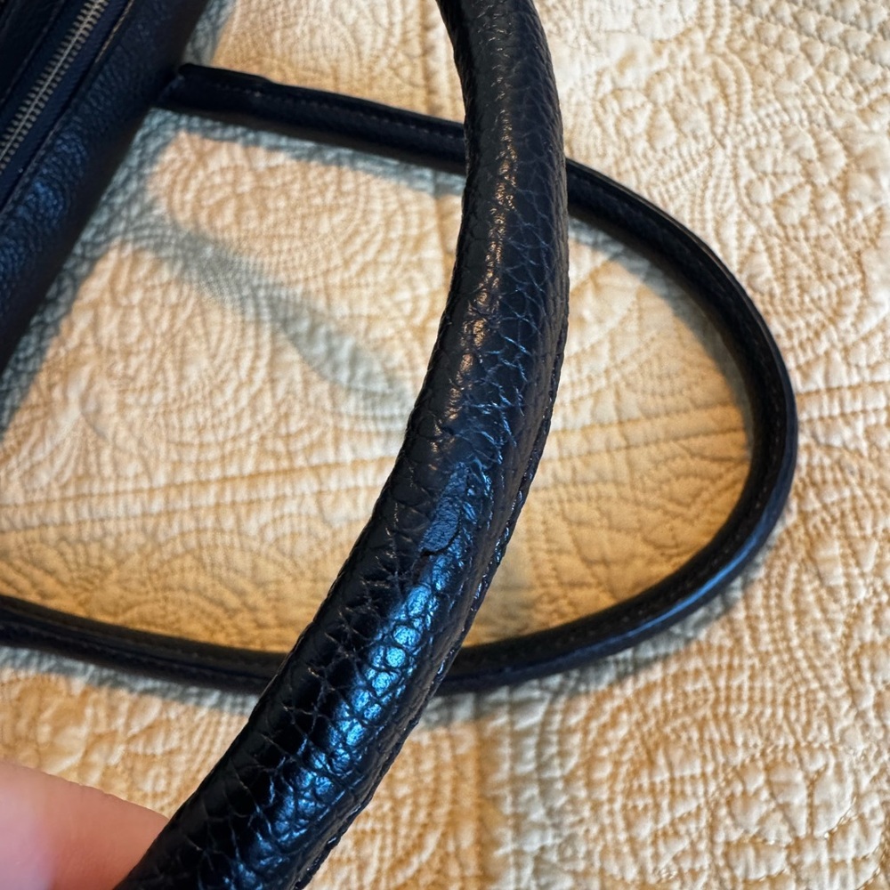 Freshly Picked Vegan Leather Weekender Bag - Picture 4 of 13